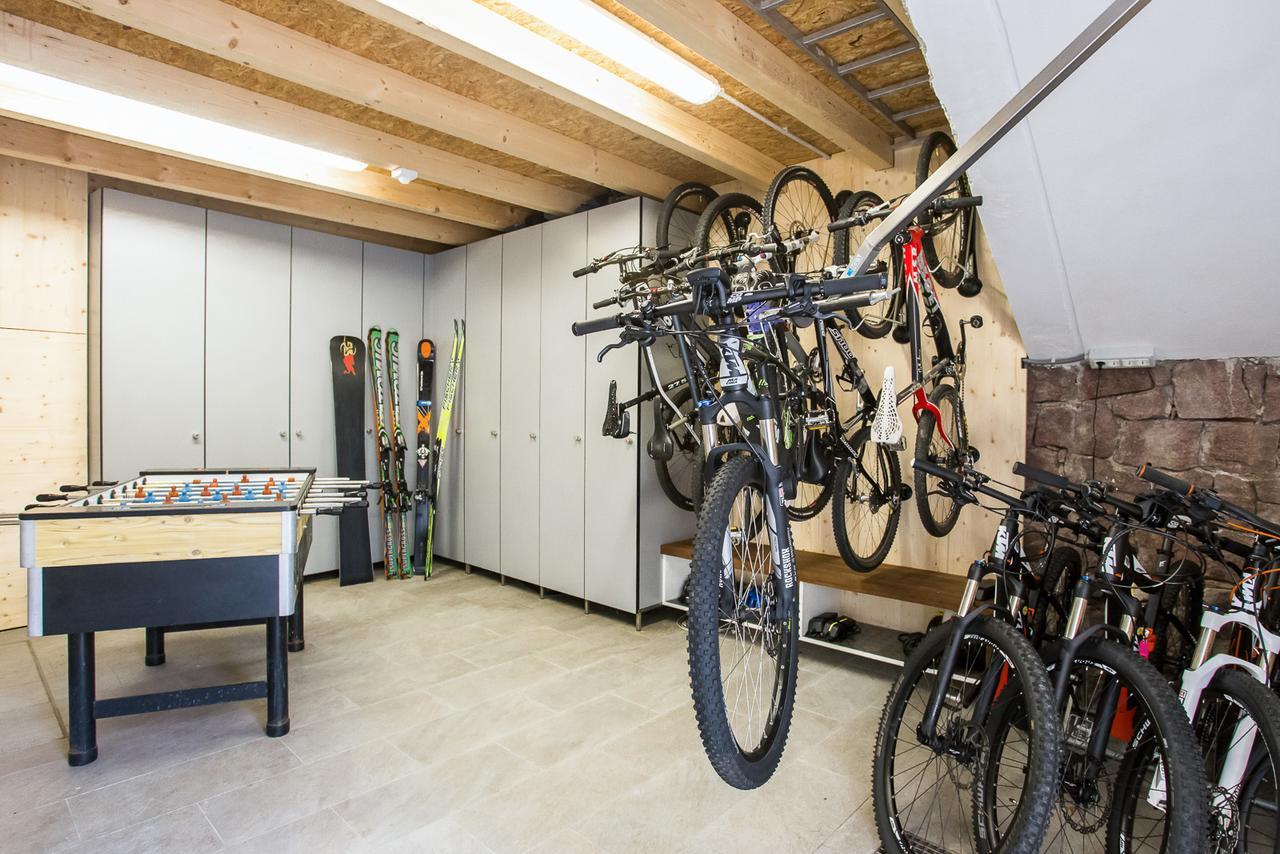 Appartements Sonneck Фунес Екстериор снимка