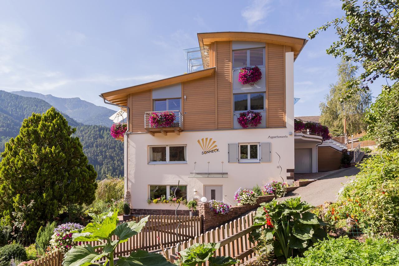 Appartements Sonneck Фунес Екстериор снимка