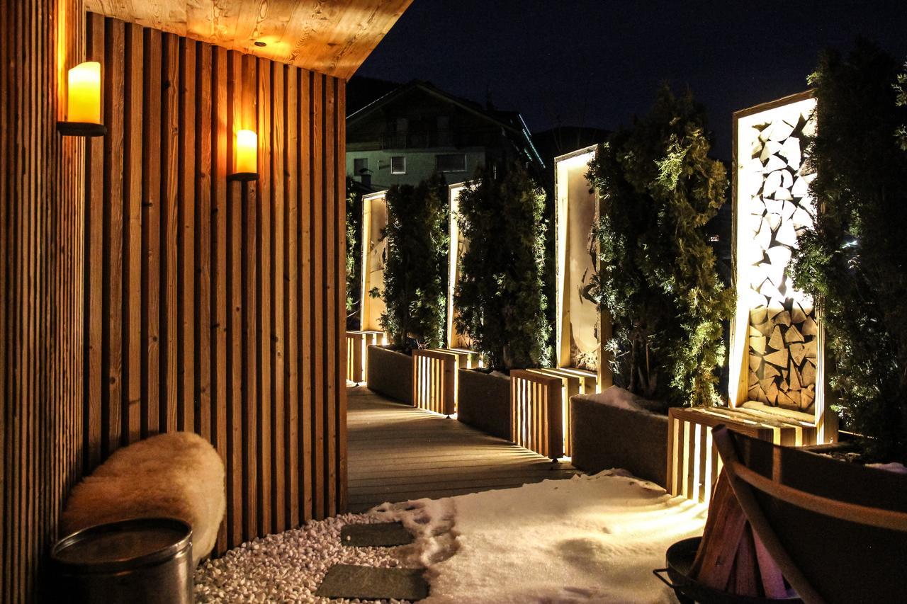 Appartements Sonneck Фунес Екстериор снимка